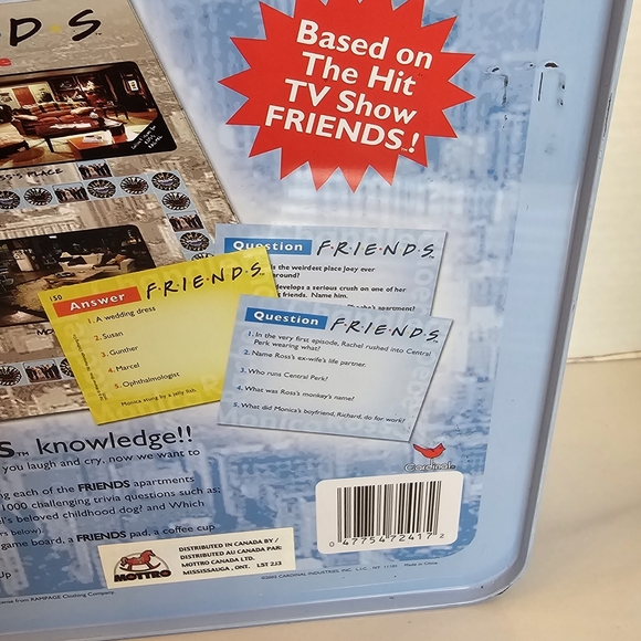 FRIENDS Trivia Game - Picture 6 of 12